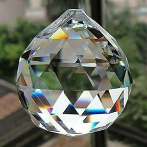 FACETED CRYSTAL SPHERE 1.5" 40mm Clear Feng Shui Rainbow Sun Catcher Prism Ball - Imagen 1 de 3