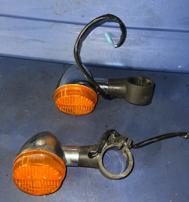 HONDA Shadow Spirit VT 750 VT750C2 2009 luz intermitente delantera derecha izquierda Foto 1 de 4