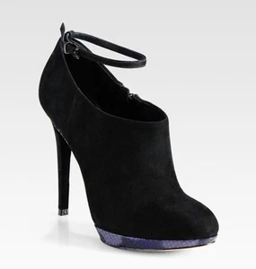 100% AUTÉNTICO B BRIAN ATWOOD Negro Botines Botas Zapatos Talla 10 - Imagen 1 de 1