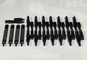 LOT OF Photovoltaic H4C Y Combiner Connectors: 8 Female, 7 Male & 4 Fuse Holders - Picture 1 of 4