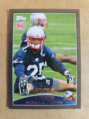 2009 Topps - Patrick Chung #414 Black /54 (RC) - Image 1 of 2