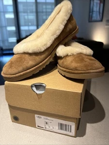 UGG Zora Ballerinas Kastanie Größe 8 BRANDNEU NEU MIT ETIKETT SCHNELLER VERSAND USA VERKÄUFER - Bild 1 von 3