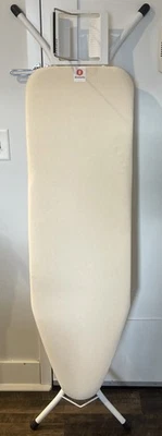 Tabla de Planchar Brabantia Talla B con Cubierta Crema Marco Blanco Plegable Foto 1 de 4