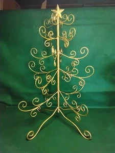 SUPER COOL GOLD METAL TABLE TOP CHRISTMAS TREE - Picture 1 of 6