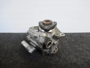 Bomba servodireccional BMW 5 E60 E61 520d 525d 530d 7693974 - Imagen 1 de 3