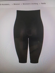 Avenue Women's Plus Size 3x Black Seamless Hi Waist Capri NWT - Picture 1 of 3