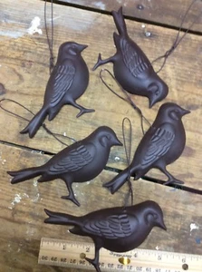 5 Bird Robin Plaque Brown Tin Metal for Crafts, Wall or Christmas Tree 5-1/4x3 - Picture 1 of 5