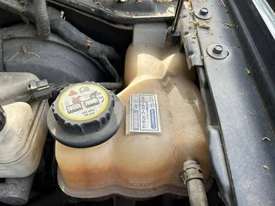 FORD Lincoln navigator 2003 5LMFU28 Coolant Tank [Used] [PA113140539] - Image 1 of 3