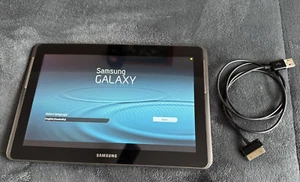 Samsung Galaxy Tab 2 10.1 (GT-P5110) Android Tablet (2012) - 16GB, WIFI - Picture 1 of 9