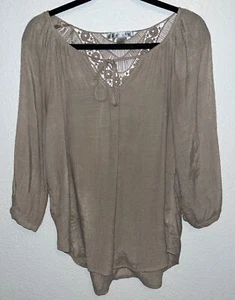 By Design Top Damen Gr. S Sandelholz bestickt hinten vorne zum Binden - Bild 1 von 6