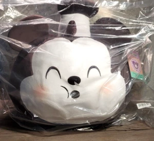 Disney Munchlings Specialty Treats Mickey Steamboat Steamed Bun Willie Plush - Picture 1 of 5