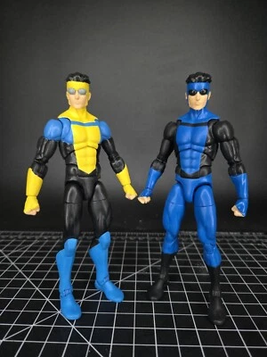 Figura de acción personalizada Invincible 2pk traje clásico/azul 1/12 6" V.2 Foto 1 de 4
