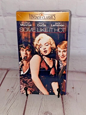 Some Like It Hot VHS by MGM / UA Home Video 1997 | Not Rated | Running Time: 2 H Foto 1 de 4