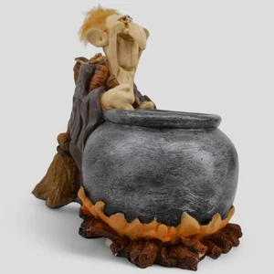 Rare Vintage Pablo P. Chiari Resin Statue Halloween Witch Stirring Cauldron - Picture 1 of 18