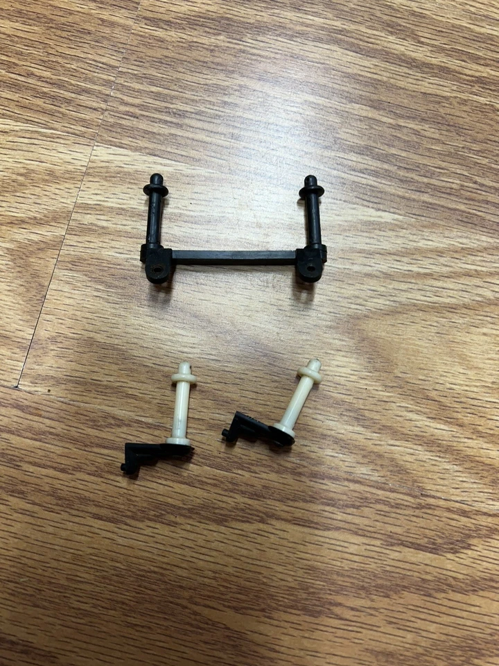 Associated Rc10   Truck  Front And Rear Body Mounts #4-14 - Image 1 of 1