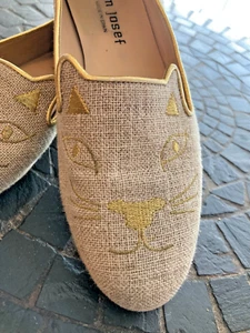 JON JOSEF Tan Linen Slip-On Gold Embroidery Cat Face w Gold Piping Like Meonew - Picture 1 of 8