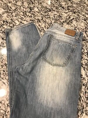 Cremieux Men's Blue Denim Jeans Straight Leg Comfort Cotton Stretch Size 33x32 - Image 1 of 4