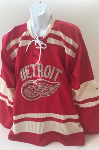 Nicklas Lidstrom # 5 Detroit Red Wings NHL Hockey Jersey Sizes  L and XL NWOT Cover