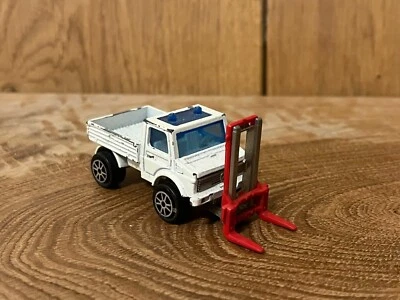 Majorette Mercedes Unimog Air France truck (319/028) - Image 1 of 3