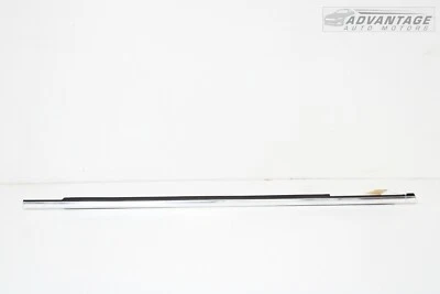 2016-2020 CADILLAC CT6 ЗАДНЯЯ ЛЕВАЯ БОКОВАЯ ДВЕРЬ РЕМЕНЬ МОЛДИНГ ХРОМ OEM - Изображение 1 из 4