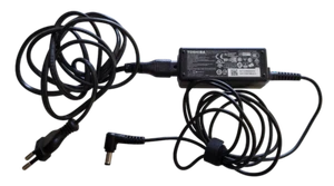 Netzteil Toshiba PA5177U-1ACA 19V 2,37A Ladegerät - Bild 1 von 4