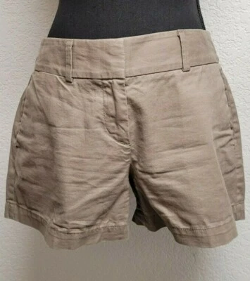 Ann Taylor Loft 短裤 (2) 灰色。 短款 4口袋。 100%纯棉 — 第 1/4 张图片