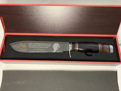 Cuchillo de Coleccionista American Mint President Thomas Jefferson Segunda Enmienda con Certificado de Autenticidad Foto 1 de 4