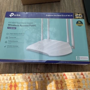 TP-Link Dual Band AX1800 Gigabit Wi-Fi 6 points d'accès prolongateur de portée (TL-WA1801) - Photo 1/4