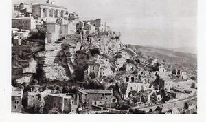84 GORDES VUE GENERALE IMAGE 1970 OLD PRINT - Picture 1 of 1