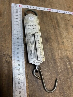 peson Ressort Poket 25 kilos outil ancien OLD TOOL  BALANCE  Chasse Réf N.17 - Photo 1/4