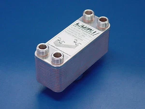 Edelstahl Plattenwärmetauscher B3-12A-30 73kW 0,36m² ohne Isolierschale - Bild 1 von 2