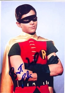 Burt Ward firmado como ROBIN en foto de gran tamaño de Batman con certificado de autenticidad - Imagen 1 de 6