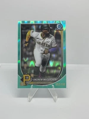 Bowman Chrome #24 2025 - Andrew McCutchen - Aqua Raywave Refractor/199 Pirates Foto 1 de 2