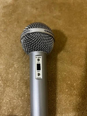 Realistic Highball-2 Dynamic Microphone Cat No. 33-985E w/ Box *Read - Image 1 of 4