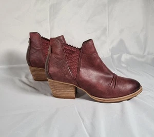 Caterpillar Cat Jessa Heeled Ankle Bootie Size 7 Wine/Red - Picture 1 of 12