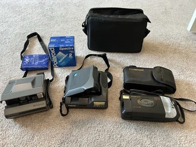 Polaroid Camera - Image 1 of 4