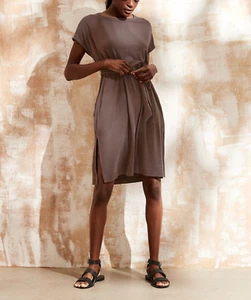  BANANA REPUBLIC WOMEN'S DEEP BROWN SHORT SLEEVE SANDWASH DRESS Sz M - Picture 1 of 1