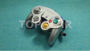 Nintendo Official GameCube Wii Controller Silver Color TESTED - Picture 1 of 1