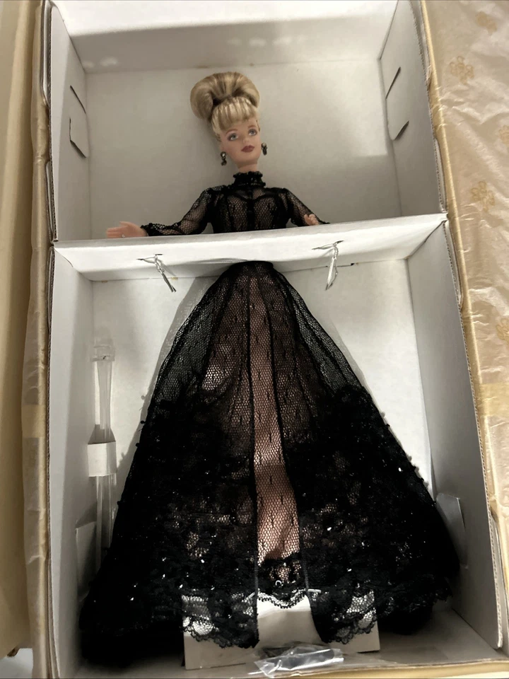 Muñeca Barbie Nolan Miller Sheer Illusion 1998 Couture Collection 20662 GL LE en caja original Foto 1 de 4