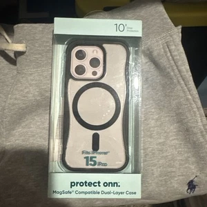 Onn. WIBBCL100134329 iPhone 15 Pro MagSafe Compatible Dual-Layer Phone Case - Photo 1 sur 2