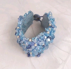 Bracelet Beaded Handmade Vintage Blue Unique VGC - Picture 1 of 3