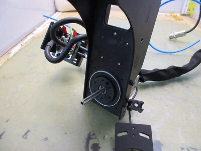 谐波驱动伺服电机 fha-8c-30-d200-em1-sp [4*A-32.5] — 第 1/4 张图片