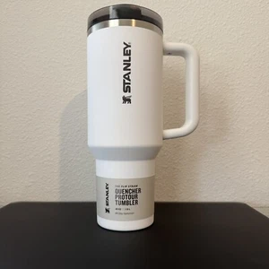 Stanley 🤍 ProTour Quencher 40OZ Flip Straw Tumbler 'Chalk' - NEU Limitiert - Bild 1 von 8