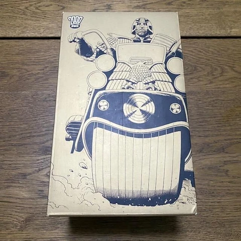 3A THREEA 1/12 : FIGURE 2000AD JUDGE DERDD LAWMASTER 04 USED Cover