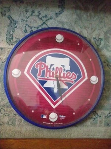 Vintage 2004 MLB PHILADELPHIA PHILLIES WALL CLOCK Wincraft ⚾ works. - Picture 1 of 4