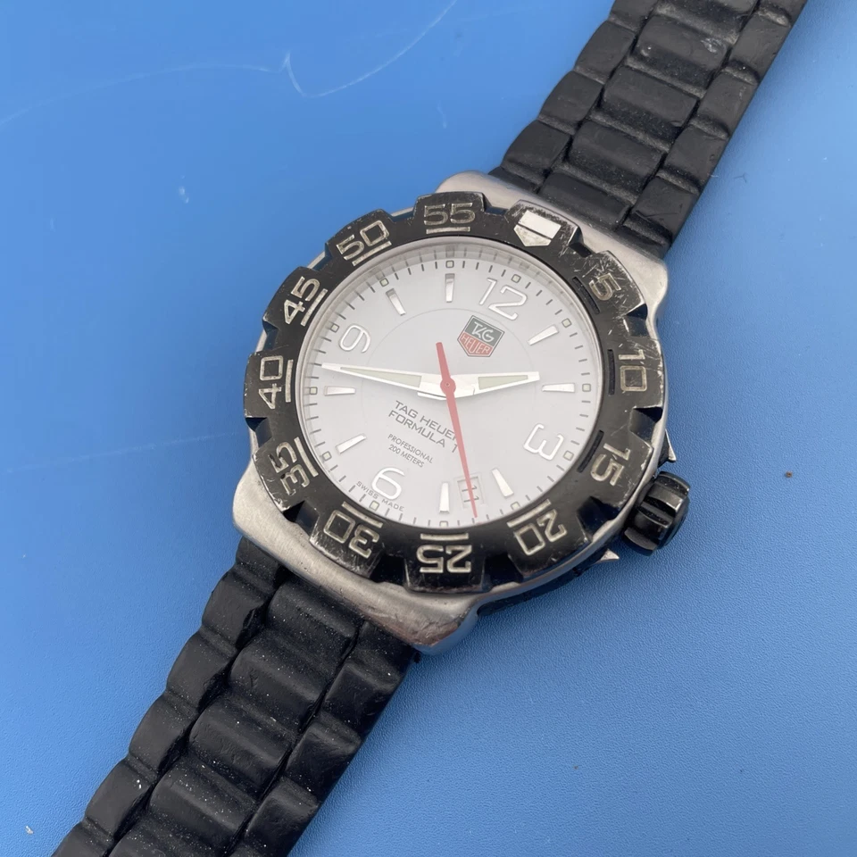 Reloj de cuarzo para hombre TAG HEUER WAC1111-0 esfera blanca 41 mm, batería reemplazada Foto 1 de 4