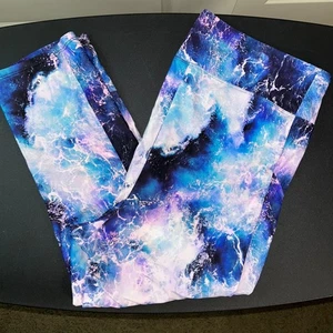 Leggings Capri Torrid Talla 1 - Estampado Galaxy Acuarela, Cintura Elástica - Imagen 1 de 3