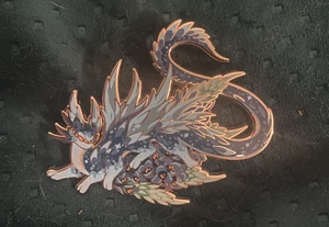 BLAUER Saphir Turm Floral Dragon Beautiful Fantasy Emaille Pin NEU lose - Bild 1 von 3