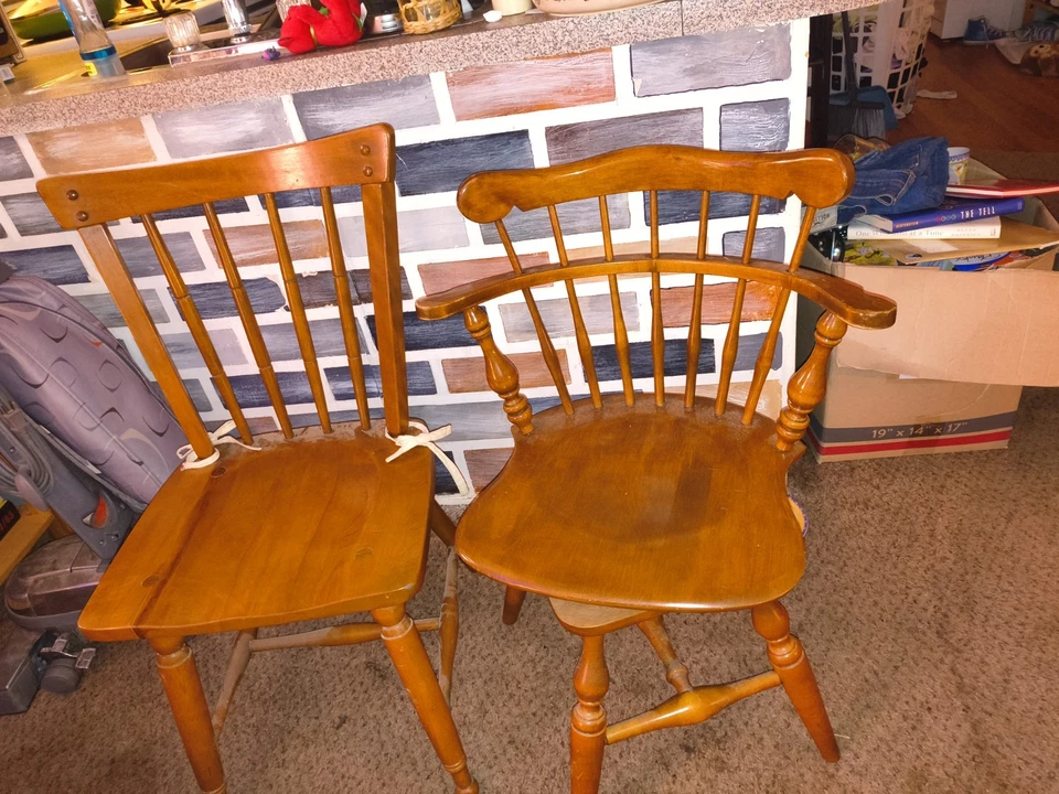 2 sillas de cocina Ethan Allen Foto 1 de 3