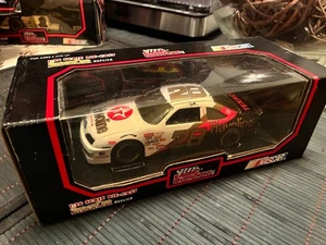 1992 1/24 Racing Champions #28 Havoline Davey Allison - Picture 1 of 2